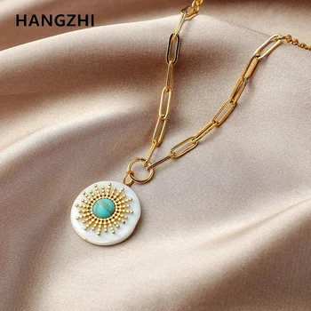 HangZhi το 2022 Νέα Ανοξείδωτου Μόδας Κλείδα Αλυσίδα για τις Γυναίκες, Ανώμαλο Ήλιο Πράσινη Πέτρα Λευκό Κέλυφος Κρεμαστό Κόσμημα Περιδεραίων
