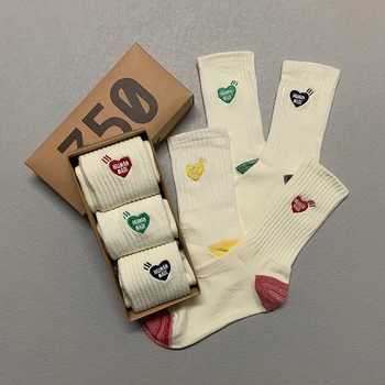 3 Ζεύγη/Κιβώτιο Ζεστό Απλή Επιστολή Αγάπη Κάλτσες Βαμβακιού Harajuku Μαλακό Ins Κεντητικής Παχύ Μακρύ Αθλητικά Δώρα Για Άνδρες, Γυναίκες Κάλτσες Pack