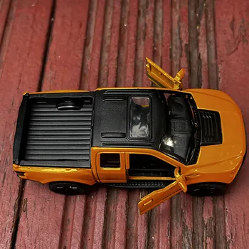 Κλίμακα 1/36 Off-Road Όχημα Pickup Μετάλλων Diecast Κραμάτων Αυτοκινήτων Παιχνιδιών Πρότυπο τραβήξτε προς τα πίσω τα Φορτηγά Για τα Παιδιά τα Παιδιά τα Χόμπι Συλλογής